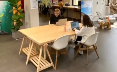 Salle de réunion  idéal pour votre activité professionnelle à Arques-la-Bataille