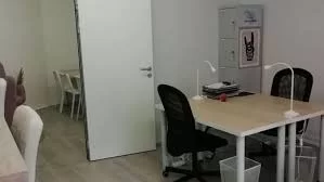 Bureau fermé  idéal pour votre activité professionnelle à Artigues-près-Bordeaux