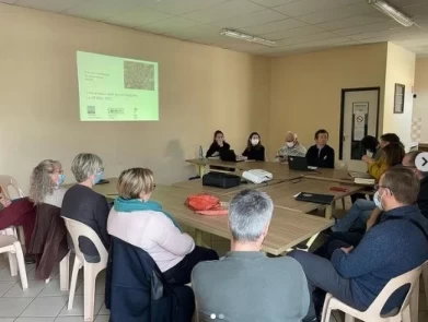 Salle de réunion  idéal pour votre activité professionnelle à Arudy