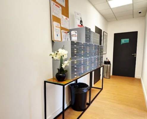 Bureau fermé  idéal pour votre activité professionnelle à Aubagne