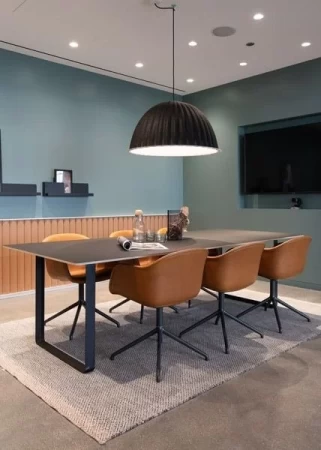 Salle de réunion  idéal pour votre activité professionnelle à Avignon