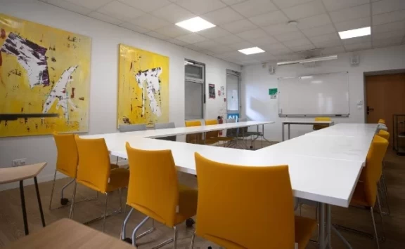 Salle de réunion  idéal pour votre activité professionnelle à Bergerac