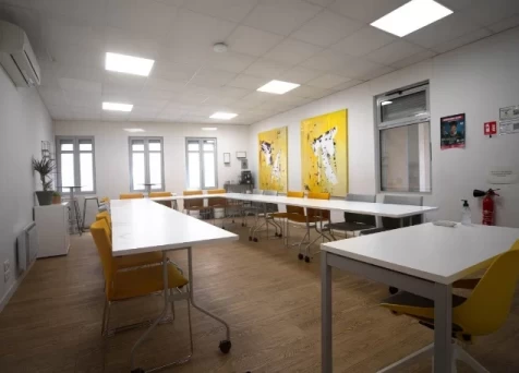 Salle de réunion  idéal pour votre activité professionnelle à Bergerac