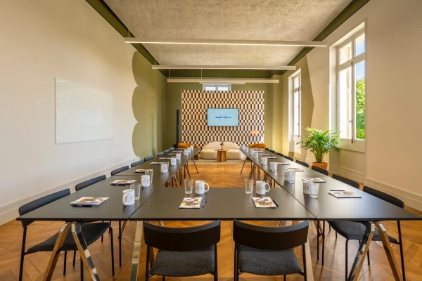Salle de réunion  idéal pour votre activité professionnelle à Biarritz