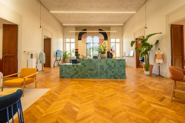 Bureau fermé  idéal pour votre activité professionnelle à Biarritz