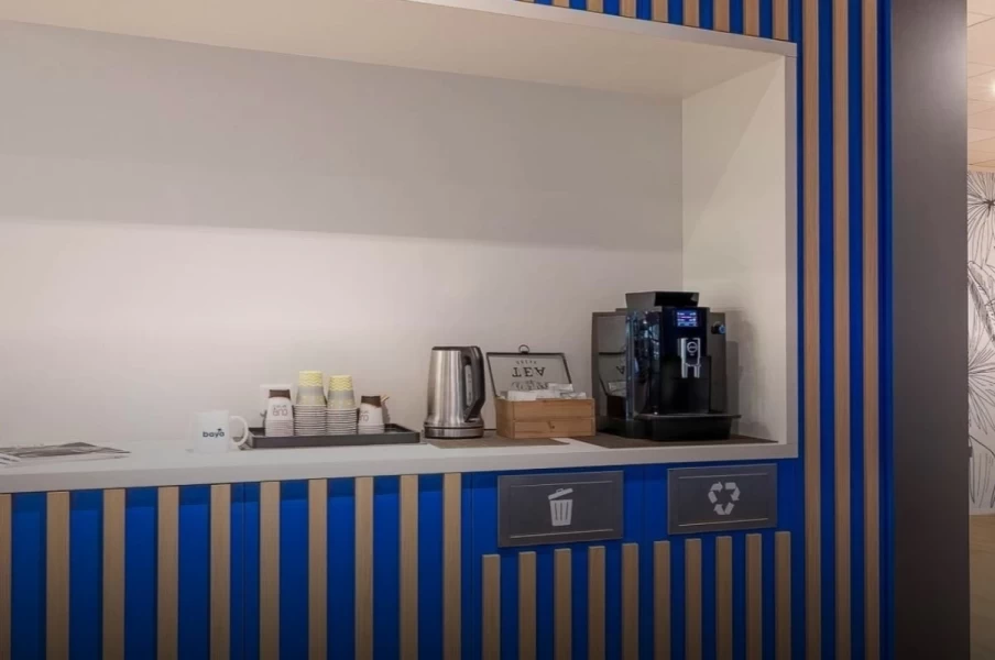 Bureau fermé  idéal pour votre activité professionnelle à Biot