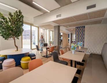 Bureau fermé  idéal pour votre activité professionnelle à Bordeaux