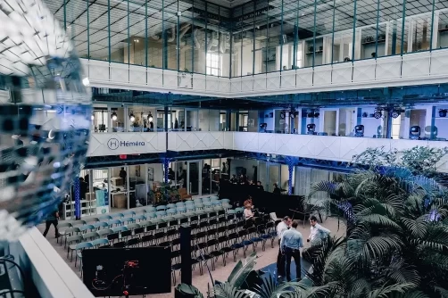 Salle de réunion  idéal pour votre activité professionnelle à Bordeaux