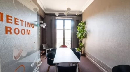 Salle de réunion  idéal pour votre activité professionnelle à Bordeaux