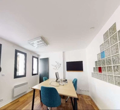Salle de réunion  idéal pour votre activité professionnelle à Bordeaux