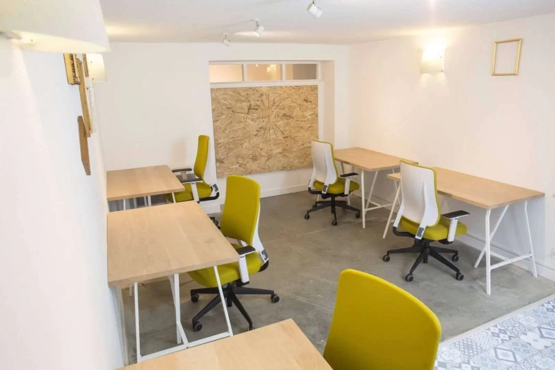 Salle de réunion  idéal pour votre activité professionnelle à Bordeaux