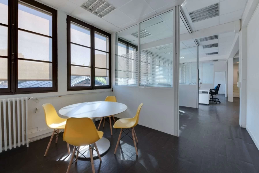 Bureau fermé  idéal pour votre activité professionnelle à Boulogne-Billancourt
