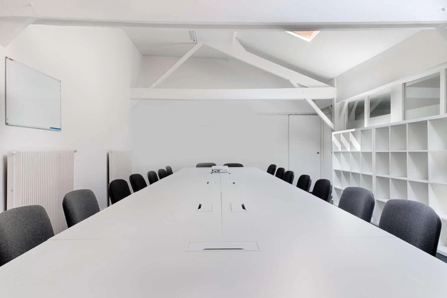 Salle de réunion  idéal pour votre activité professionnelle à Boulogne-Billancourt