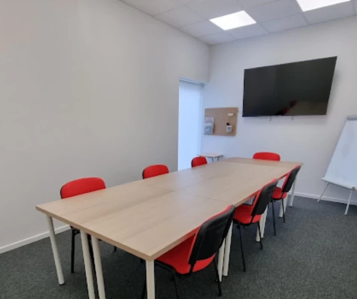Bureau fermé  idéal pour votre activité professionnelle à Hœrdt