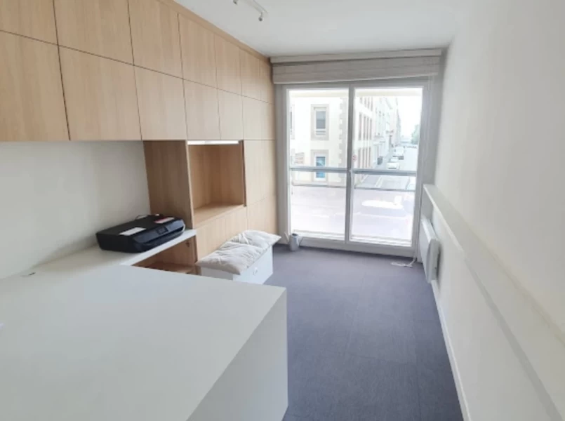 Bureau fermé  idéal pour votre activité professionnelle à Brest