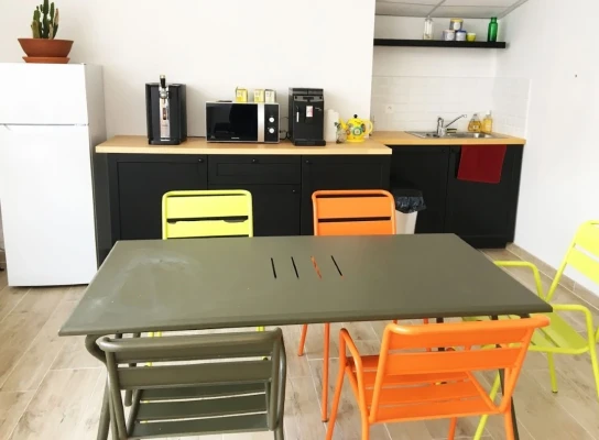 Bureau fermé  idéal pour votre activité professionnelle à Breuillet