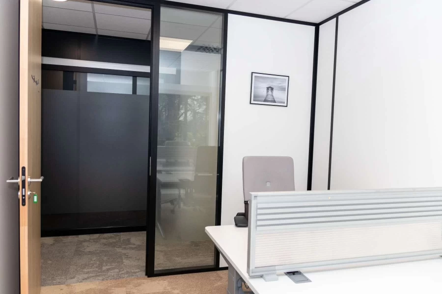 Bureau fermé  idéal pour votre activité professionnelle à Carquefou