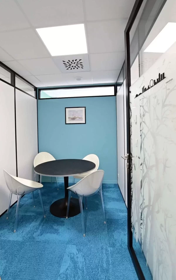 Salle de réunion  idéal pour votre activité professionnelle à Carquefou