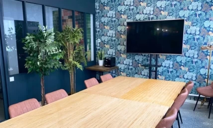 Salle de réunion  idéal pour votre activité professionnelle à Castelnau-le-Lez