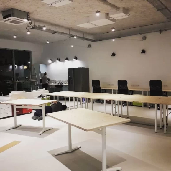 Espaces de coworking  idéal pour votre activité professionnelle à Cenon