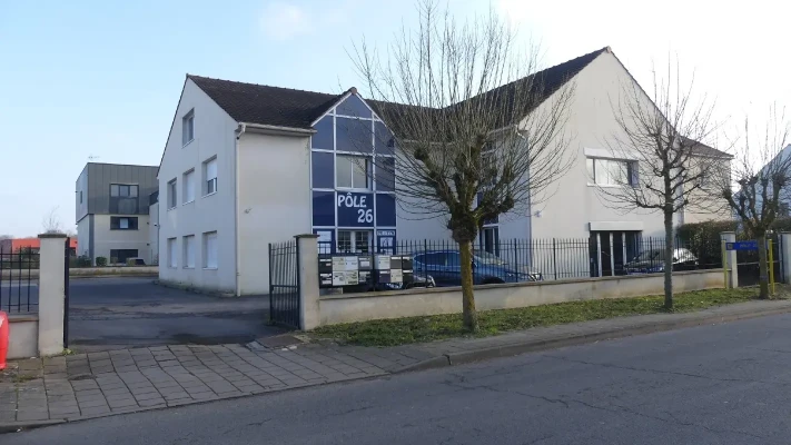 Bureau fermé  idéal pour votre activité professionnelle à Chanteloup-en-Brie
