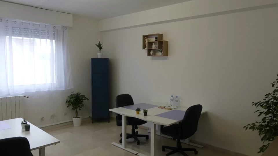 Bureau fermé  idéal pour votre activité professionnelle à Chanteloup-en-Brie