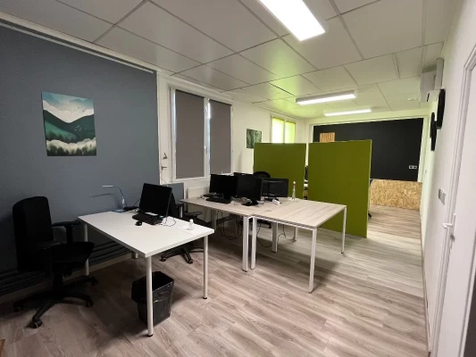 Bureau fermé  idéal pour votre activité professionnelle à Clermont-Ferrand