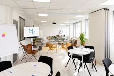 Salle de réunion  idéal pour votre activité professionnelle à Clichy