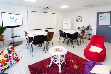 Salle de réunion  idéal pour votre activité professionnelle à Clichy