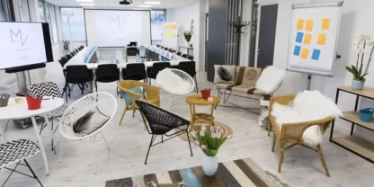 Salle de réunion  idéal pour votre activité professionnelle à Clichy