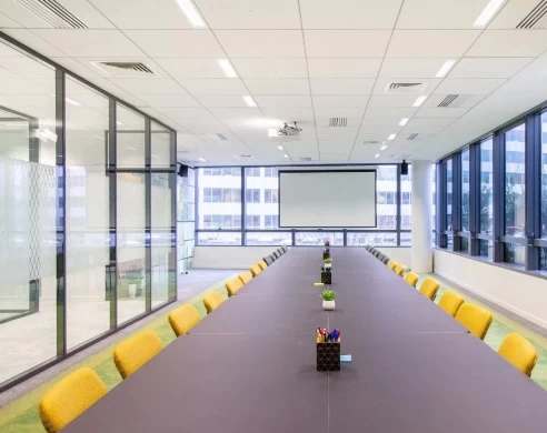 Bureau fermé  idéal pour votre activité professionnelle à Colombes