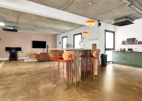 Plateau privé  idéal pour votre activité professionnelle à Courbevoie