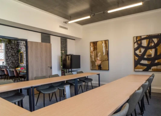 Bureau fermé  idéal pour votre activité professionnelle à Deauville