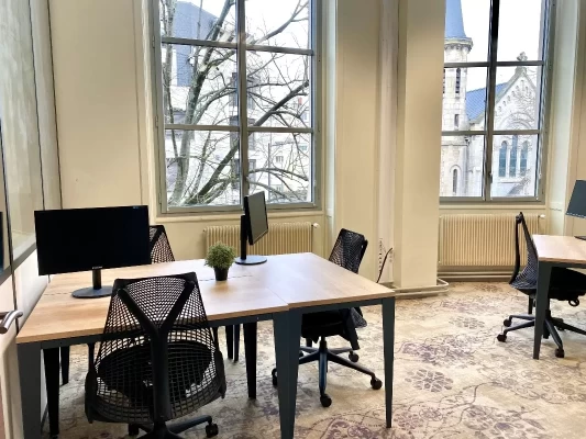 Bureau fermé  idéal pour votre activité professionnelle à Dijon