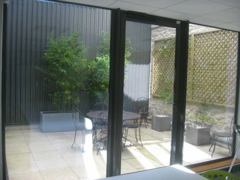 Bureau fermé  idéal pour votre activité professionnelle à Dinan