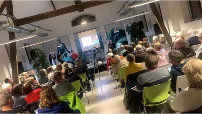 Salle de réunion  idéal pour votre activité professionnelle à Dunkerque