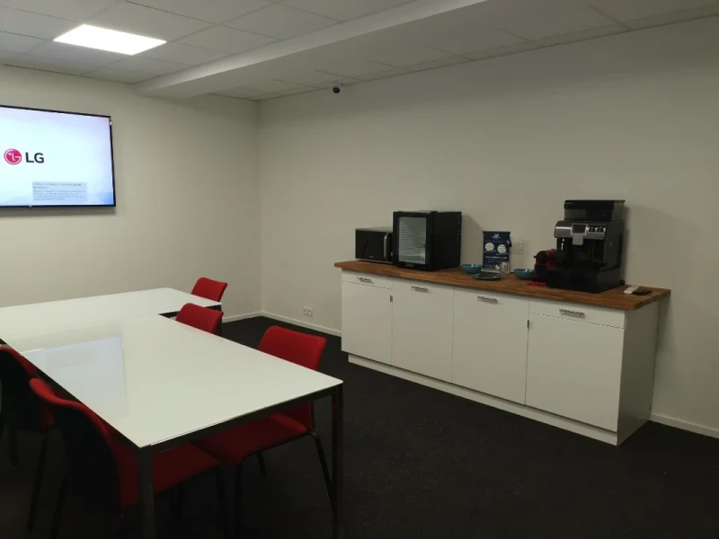 Bureau fermé  idéal pour votre activité professionnelle à Éguilles