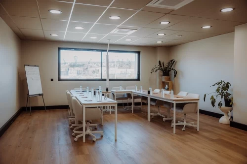 Bureau fermé  idéal pour votre activité professionnelle à Forcalquier
