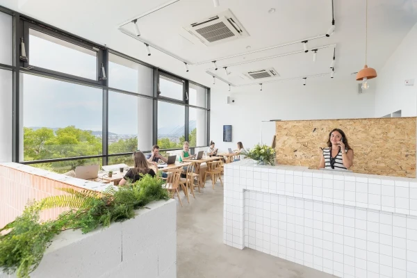 Bureau fermé  idéal pour votre activité professionnelle à Grenoble