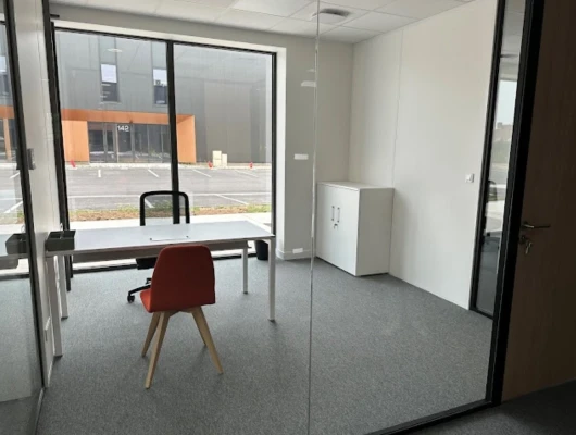 Bureau fermé  idéal pour votre activité professionnelle à Hallennes-lez-Haubourdin