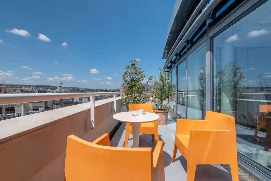 Bureau fermé  idéal pour votre activité professionnelle à Issy-les-Moulineaux