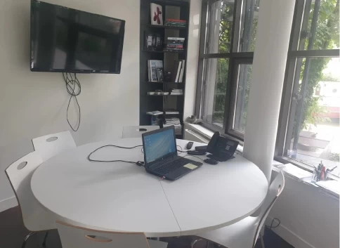 Bureau fermé  idéal pour votre activité professionnelle à Issy-les-Moulineaux