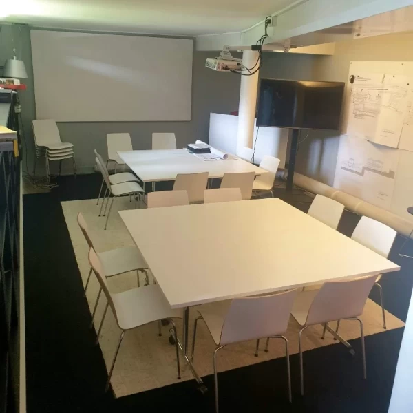Bureau fermé  idéal pour votre activité professionnelle à Issy-les-Moulineaux