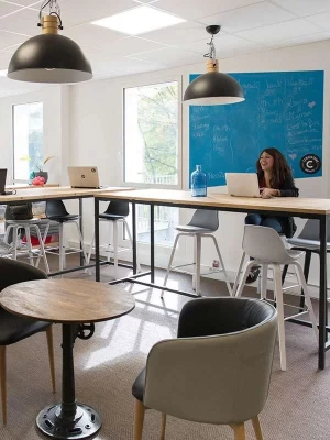 Salle de réunion  idéal pour votre activité professionnelle à Juvigny