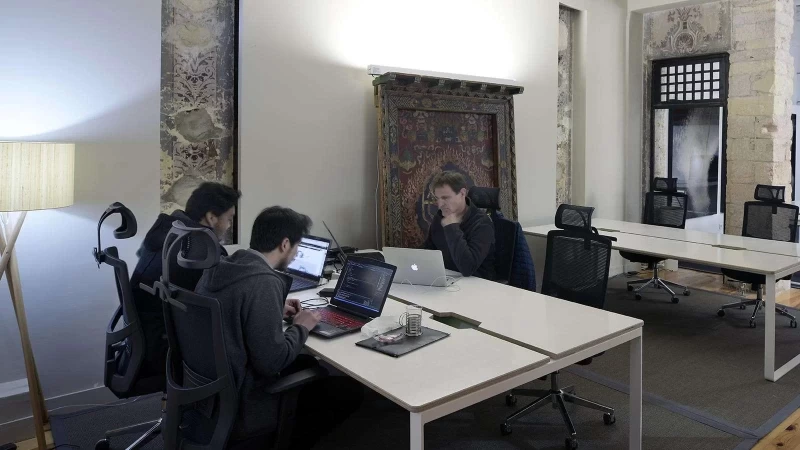 Salle de réunion  idéal pour votre activité professionnelle à La Ciotat