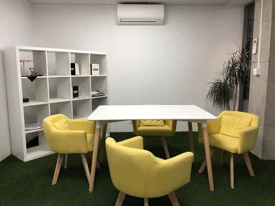 Salle de réunion  idéal pour votre activité professionnelle à La Gaude