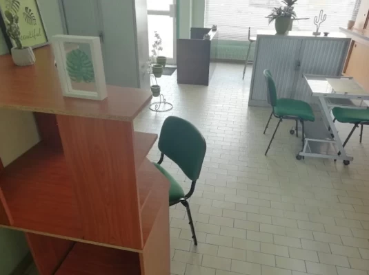 Bureau fermé  idéal pour votre activité professionnelle à Lapalisse