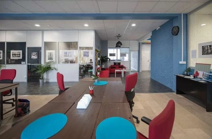 Salle de réunion  idéal pour votre activité professionnelle à Le Bouscat