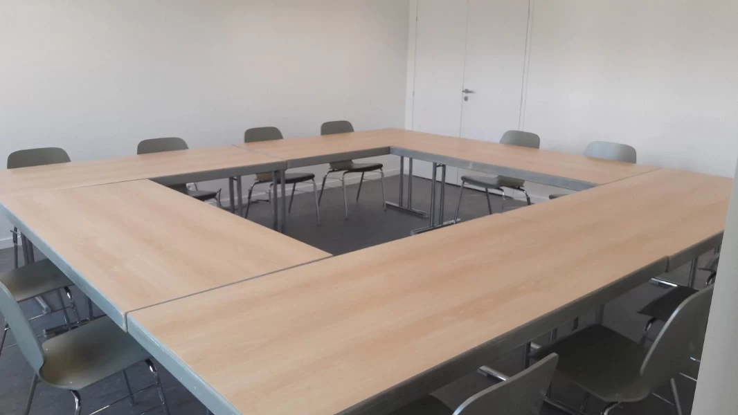 Salle de réunion  idéal pour votre activité professionnelle à Le Faou