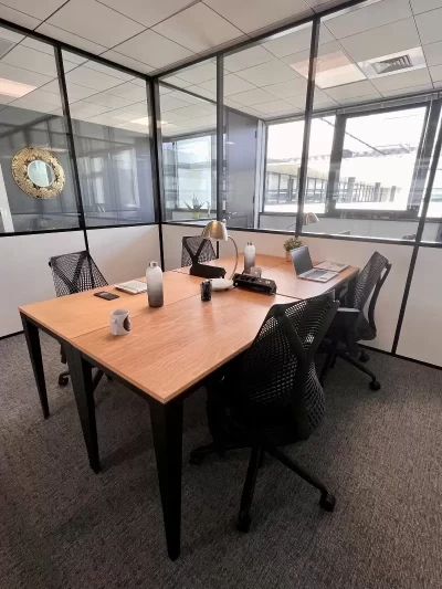 Bureau fermé  idéal pour votre activité professionnelle à Le Haillan